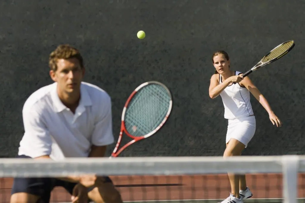 Doubles Tennis 101: A Beginner's Guide to Doubles Tennis Rules, Tips and  Strategies. Nike SG